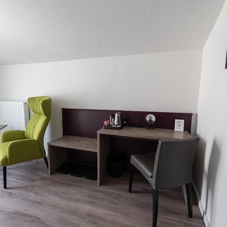Hotel Porta Nigra Trier Oda fotoğraf