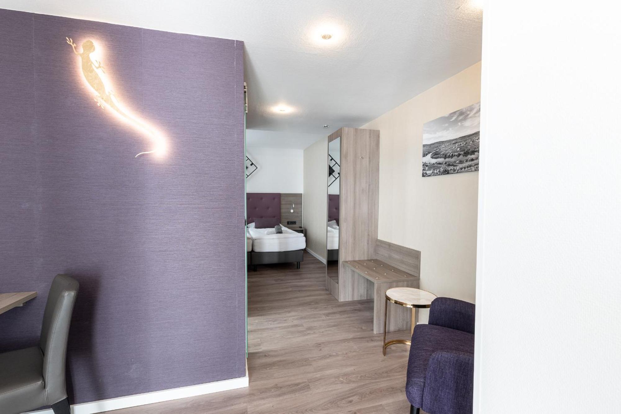Hotel Porta Nigra Trier Oda fotoğraf